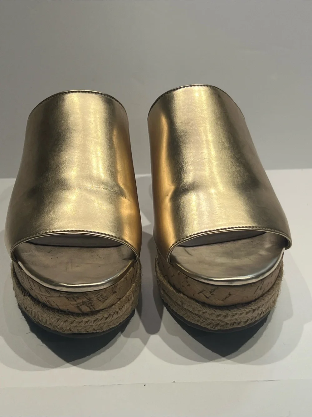 SCHUTZ Metallic Gold Espadrille Wedge Slide Sandals Sz 9.5